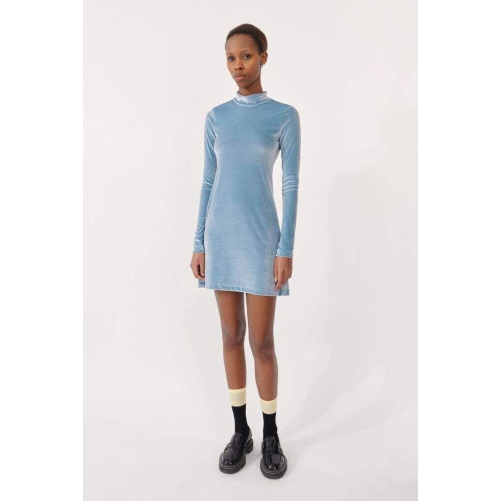 New Baum Und Pferdgarten Jona Mock Neck Velvet Mini Dress In Faded Denim Medium